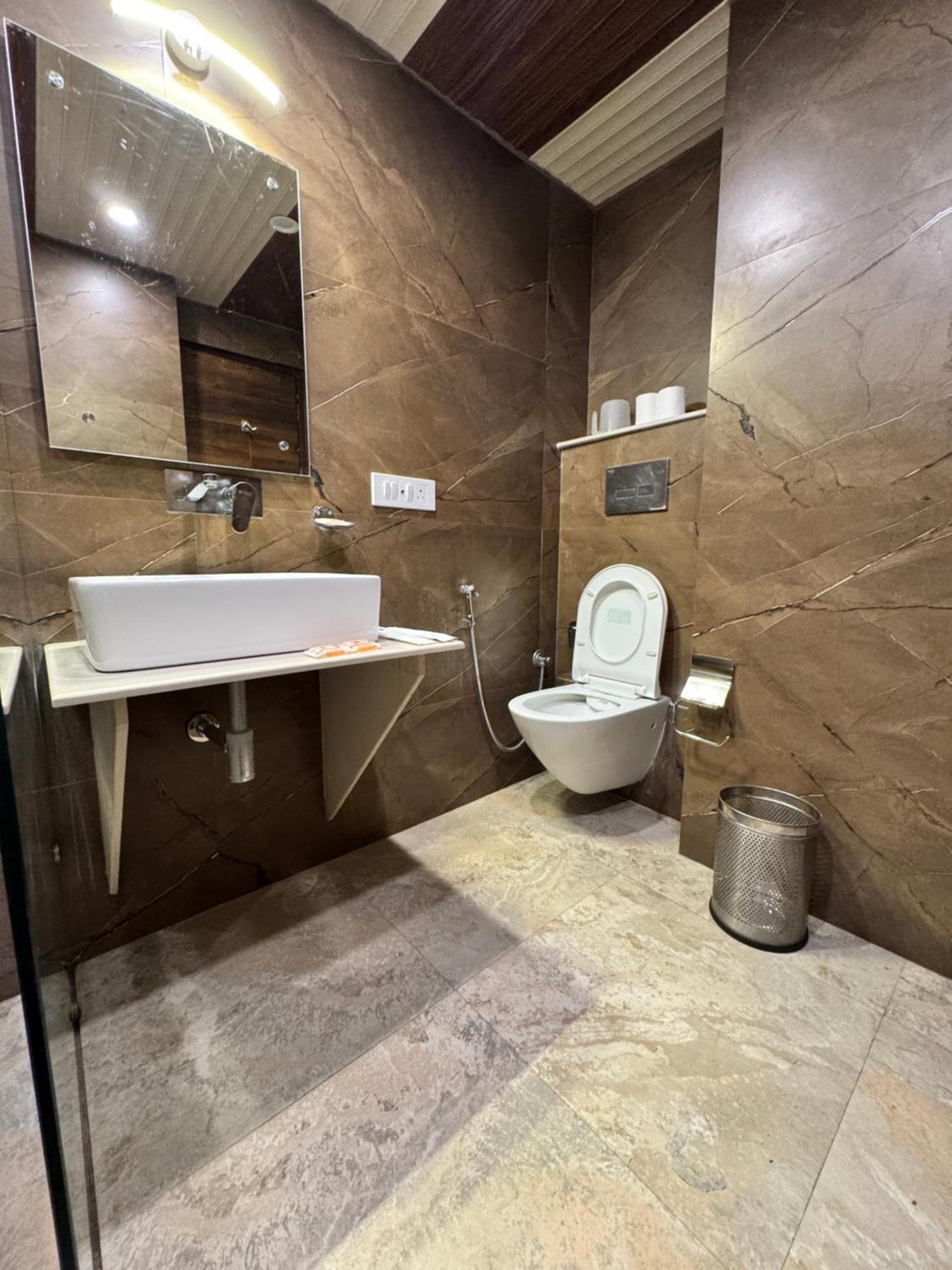 Victory Hotel And Restaurant By Gs Hospitality Shimla Exterior photo